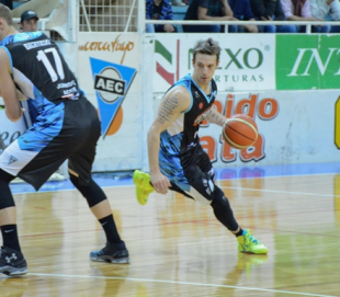 Lleg� uno y renovaron dos en Independiente