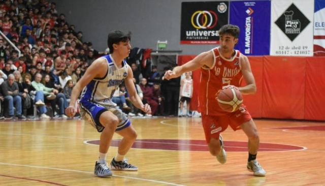 La Uni�n se meti� en semifinales