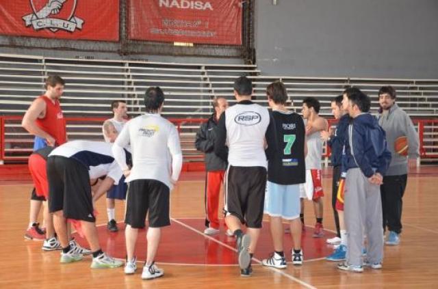 Arrancan La Uni�n y el OTC