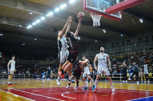 Jugar, sufrir y festejar para Salta Basket