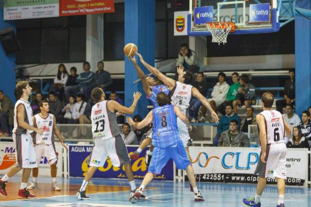 Gan� 9 de Julio y sigue con vida San Lorenzo