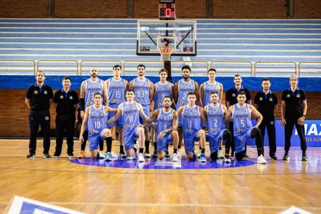 Regatas empez con buen pie ante Corinthians