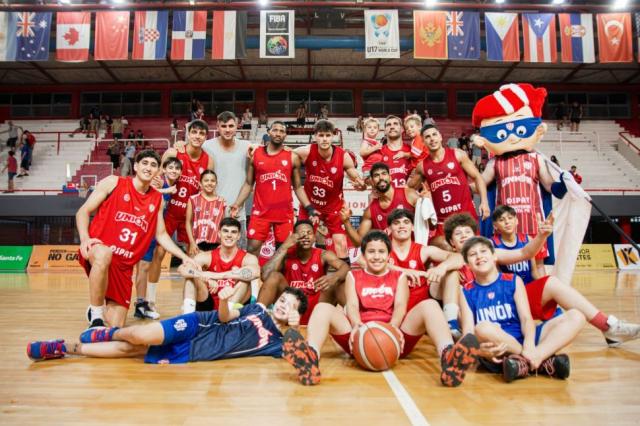 Unido en las dif�ciles