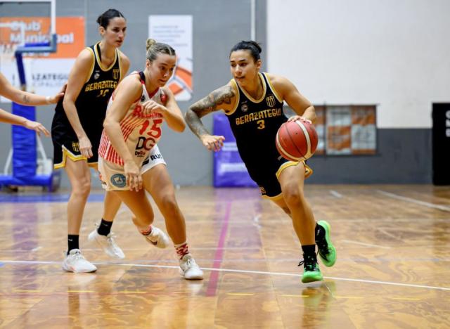 LFB: Cha�ares sigue imparable
